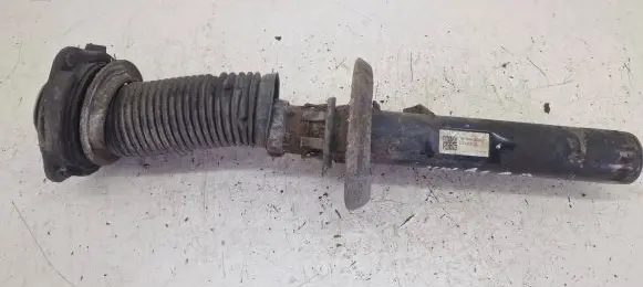 Volkswagen PASSAT B6 Front shock absorber/damper 3C0413031AT