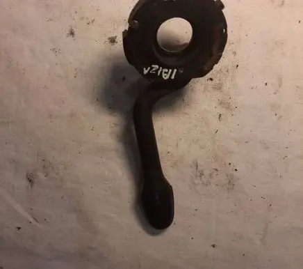 Seat Ibiza II (6k) Indicator stalk Pa66m40