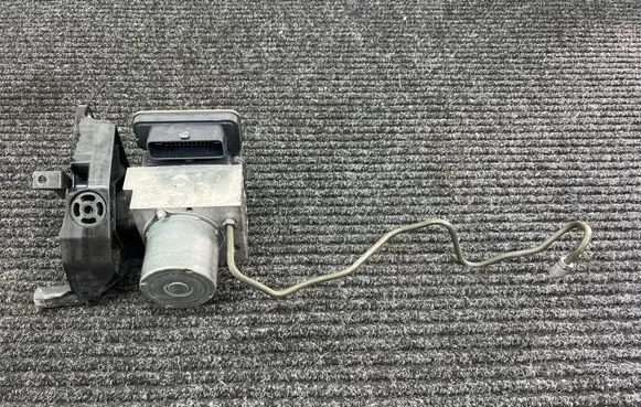 Mercedes-Benz S W222 ABS Pump A2224315112