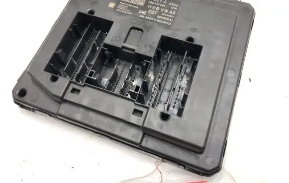 Skoda Fabia Mk3 (NJ) Central body control module 2Q0937089A