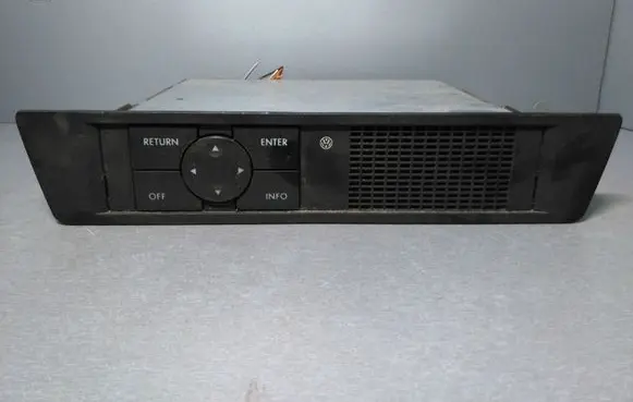 Volkswagen PASSAT B5 Navigation unit CD/DVD player 3B0919885A 7612001294