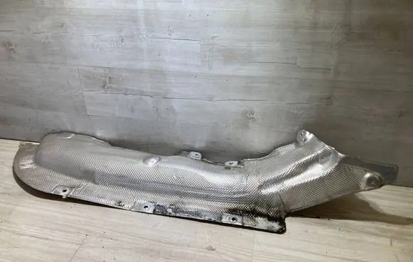 BMW 3 G20 G21 Exhaust heat shield 7394798