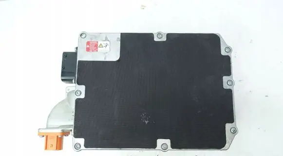 Skoda Superb B8 (3V) Voltage converter inverter 3V0915682A