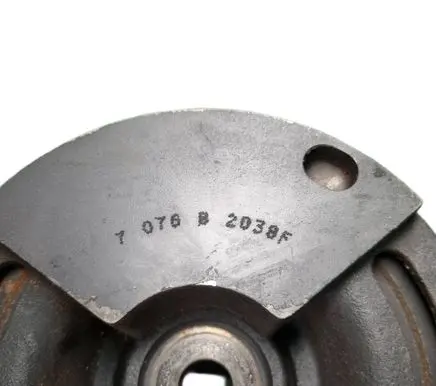 Mercedes-Benz C W204 Crankshaft pulley 1076B2038F