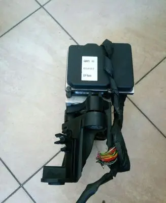 Mercedes-Benz E W212 ABS Pump 2125313512 NE51703