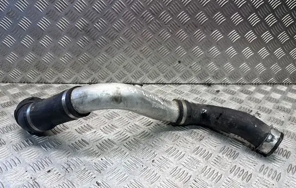 BMW 3 E90 E91 Intercooler hose/pipe 7793783
