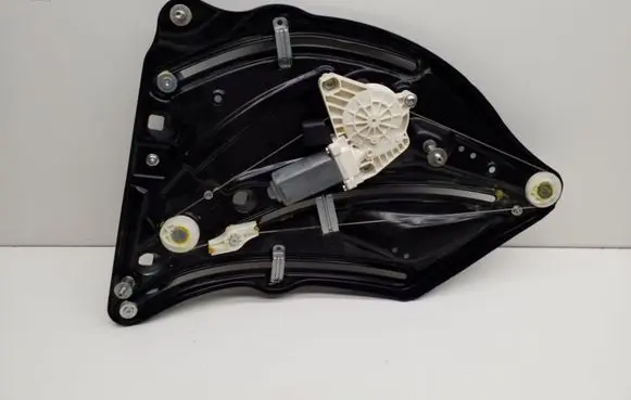 Mercedes-Benz E C207 W207 Vent window/glass motor A2076700203