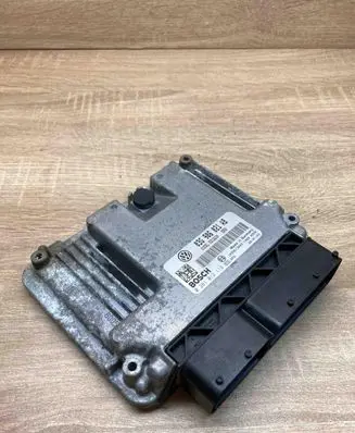 Volkswagen Touran I Engine control unit/module ECU 03G906021AB 0281012119