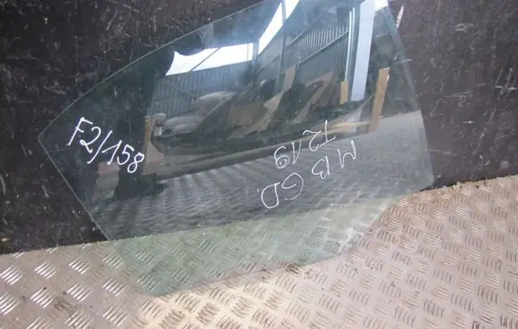 Mercedes-Benz C AMG W204 Rear door window glass