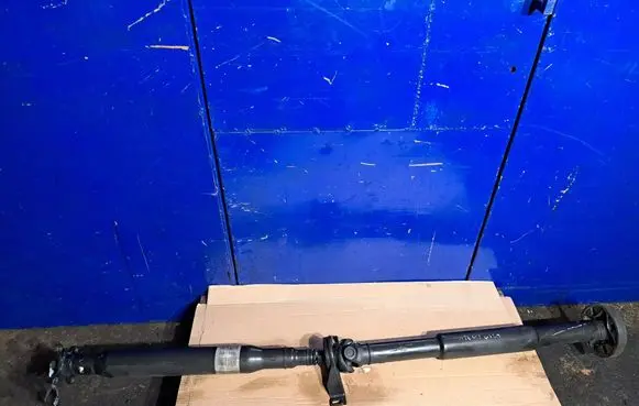 Mercedes-Benz CLS C219 Middle center prop shaft A2114108906
