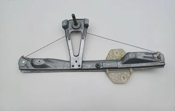 Renault Clio II Rear door manual window regulator 7700434303