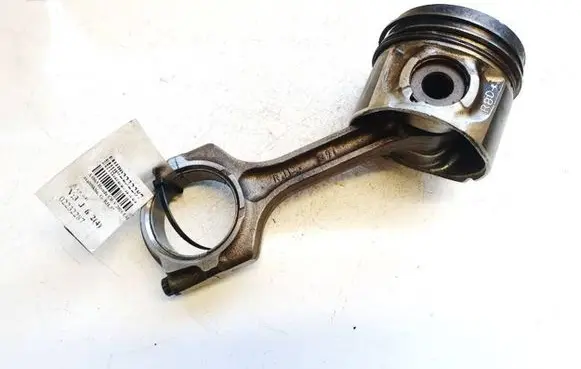 Honda CR-V Piston with connecting rod RJL37 07060615 RJL3707060615