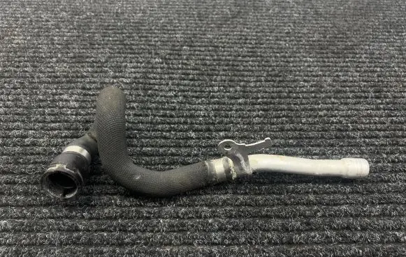 BMW M5 F90 Engine coolant pipe/hose 7852352 16269713