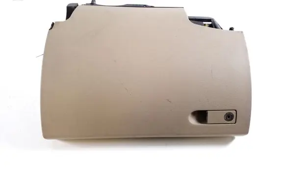 Mercedes-Benz C W204 Glove box A2046802691