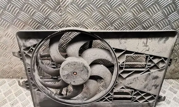 Ford Mondeo Mk III Electric radiator cooling fan 8240507