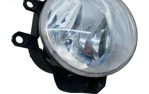 Toyota Yaris Front fog light OYT26058 81210-02110