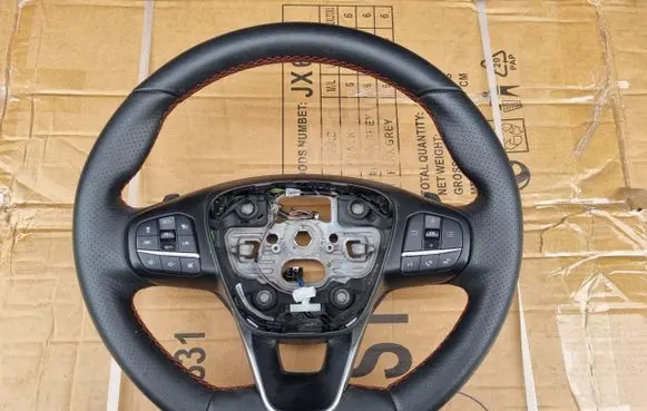 Ford Focus Steering wheel JX7J3600AGB3GRX