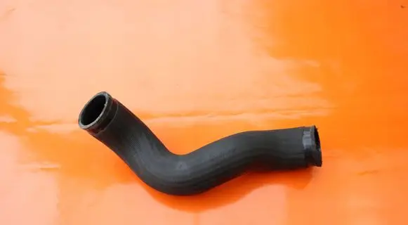 Volvo XC90 Intercooler hose/pipe 30766440