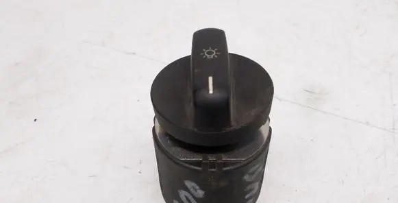 BMW 5 E39 Light switch 8363683