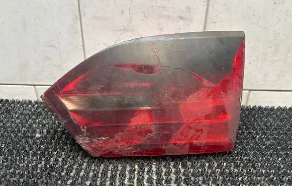 Volkswagen Jetta VI Tailgate rear/tail lights 5C6945260