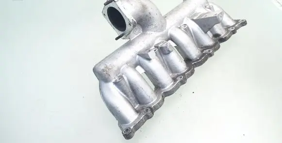 KIA Sorento Intake manifold