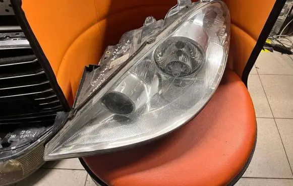Peugeot 807 Headlight/headlamp 1494312080 89006379