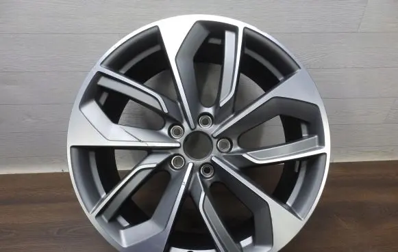 R19 alloy rim