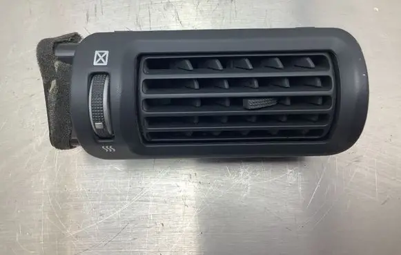 Hyundai Santa Fe Dashboard side air vent grill/cover trim 970502B000
