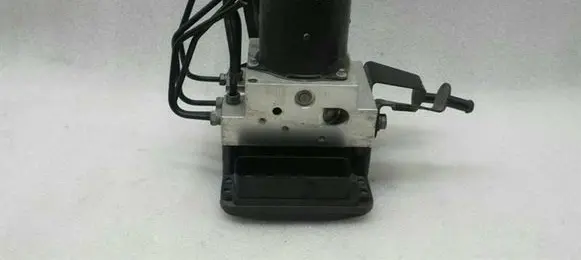 BMW 5 E60 E61 ABS Pump 6784157