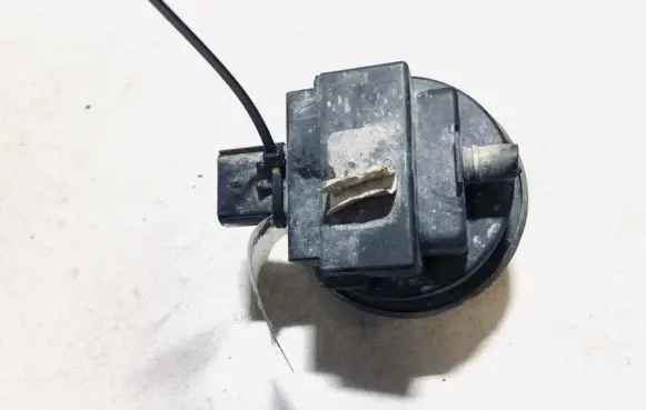Mazda 626 Valve vacuum 