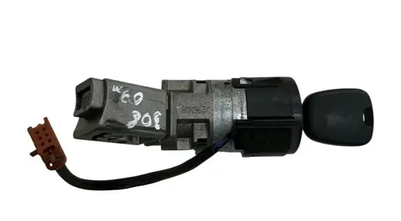 Peugeot 308 Ignition lock 9663123280