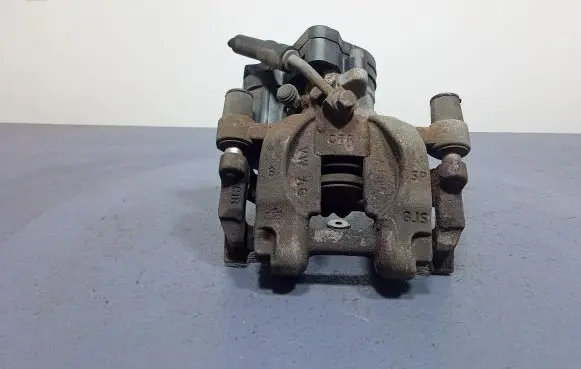 Volkswagen PASSAT B7 USA Rear brake caliper 3Q0615406