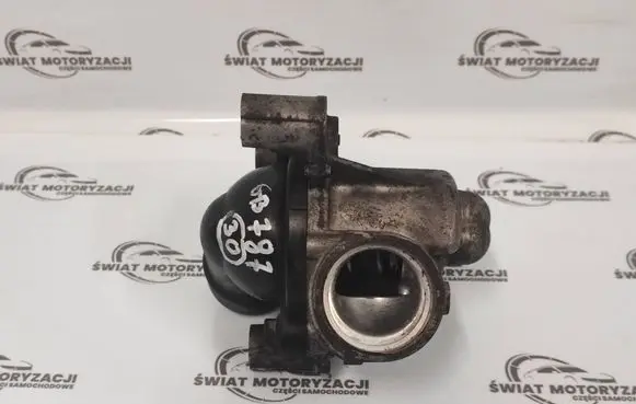 Mitsubishi Outlander Thermostat housing 