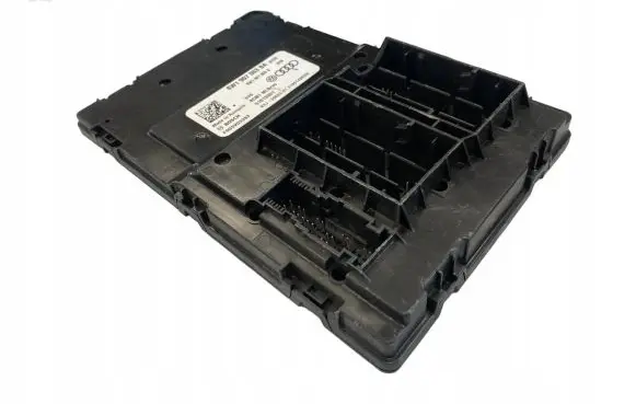 Audi A4 S4 B9 8W Comfort/convenience module 8W1907063BA