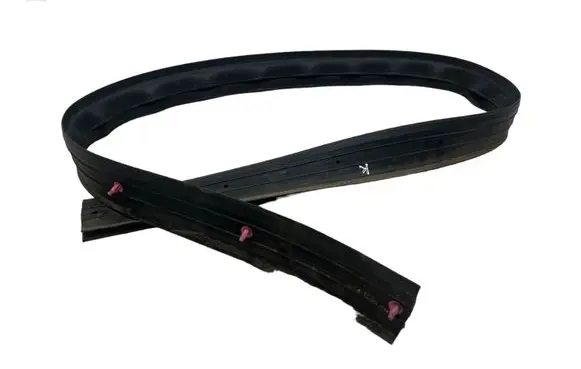 Toyota RAV 4 (XA40) Sill/side skirt trim 