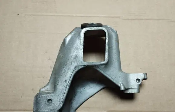 Honda Accord Gearbox mounting bracket 50TL0