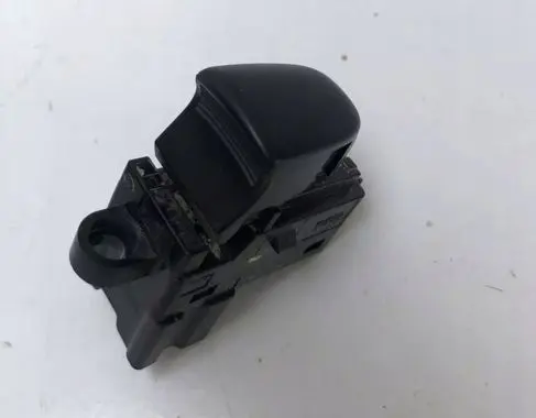 Nissan Leaf II (ZE1) Electric window control switch