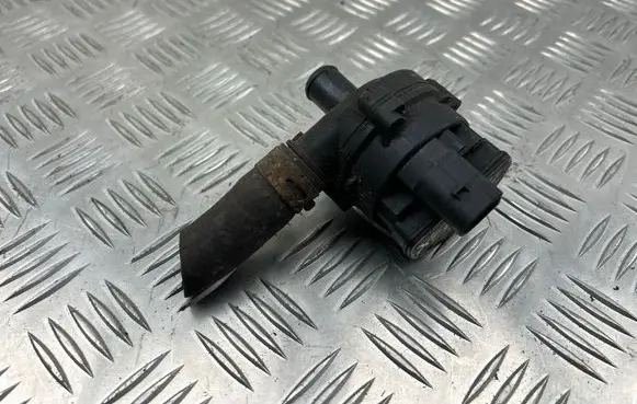 Nissan X-Trail T31 Electric auxiliary coolant/water pump