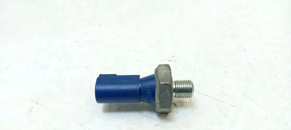 Audi TT TTS RS Mk3 8S Oil pressure sensor 06K919081