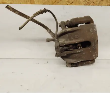 Mercedes-Benz 190 W201 Front brake caliper 0004205183 0004205383 0004206283