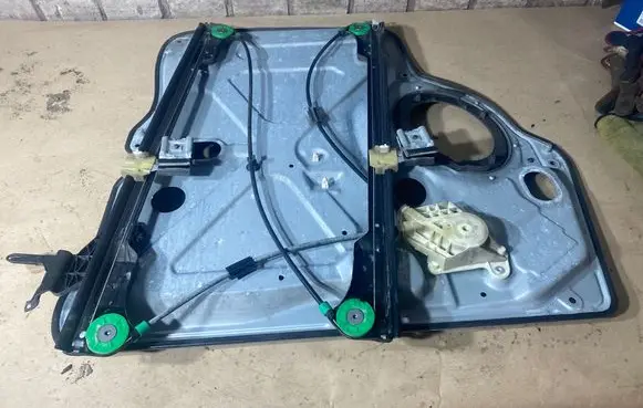Volkswagen Transporter - Caravelle T5 Front door manual window regulator 7H1837729 0803141736 1676871
