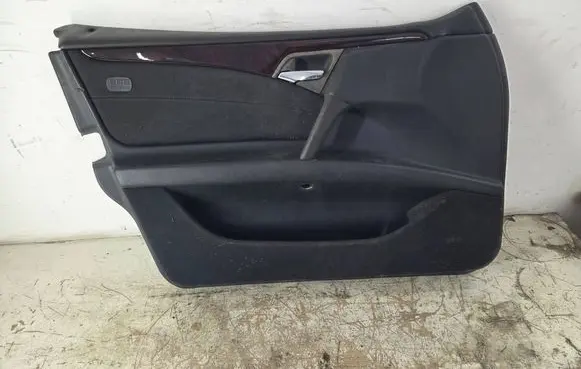 Mercedes-Benz E W210 Front door card panel trim
