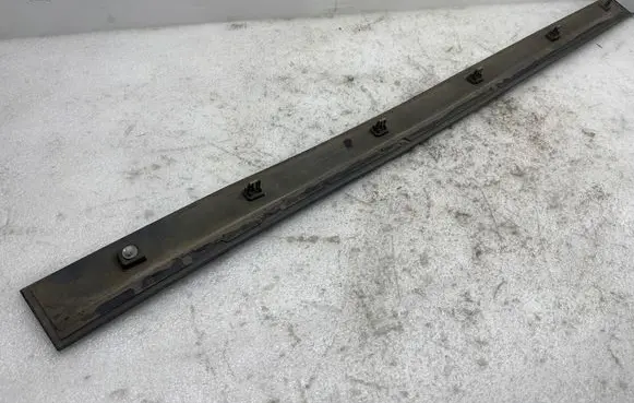 Tesla Model X Front door trim (molding) 103511900d