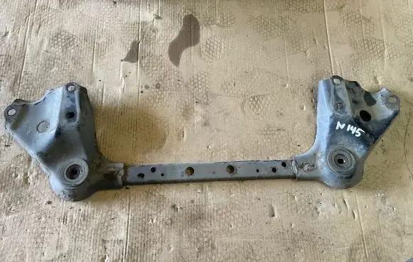 Nissan Juke I F15 Front subframe