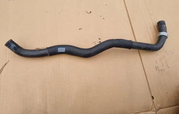 Nissan Qashqai Engine coolant pipe/hose 9686182677