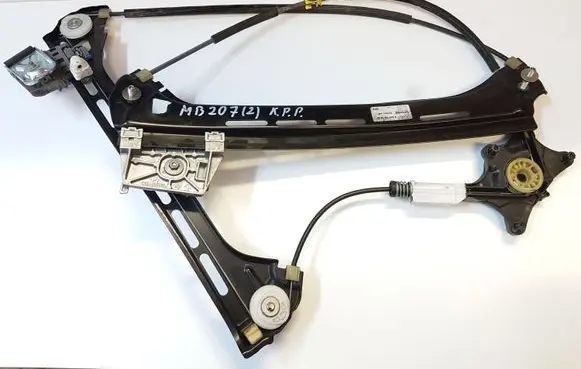 Mercedes-Benz E A207 Front door electric window regulator A2077200546