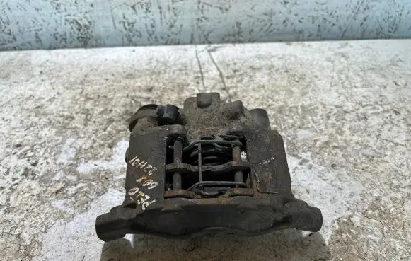 Peugeot 607 Rear brake caliper
