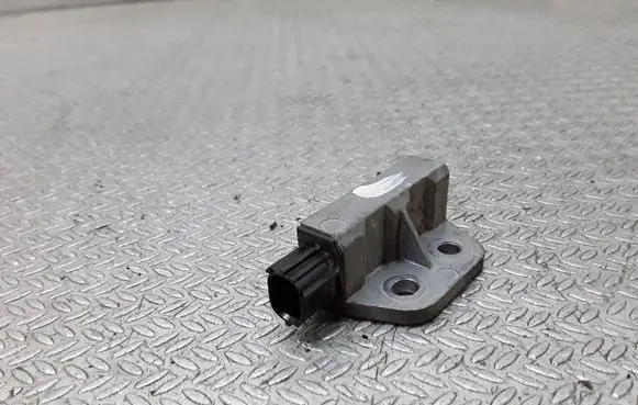 Nissan X-Trail T30 Airbag deployment crash/impact sensor