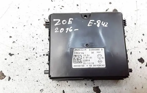 Renault Zoe Air conditioning/heating control unit 285251621R E1069366 00036730