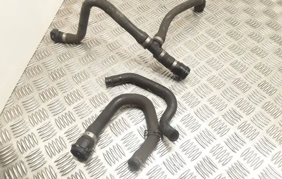 BMW 5 E60 E61 Engine coolant pipe/hose